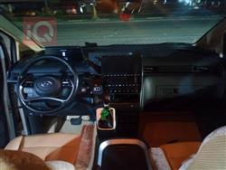 هيونداي ستاريا